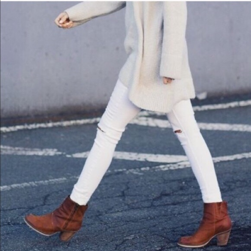 Zara Trafaluc White Denim Jeggings Size 4